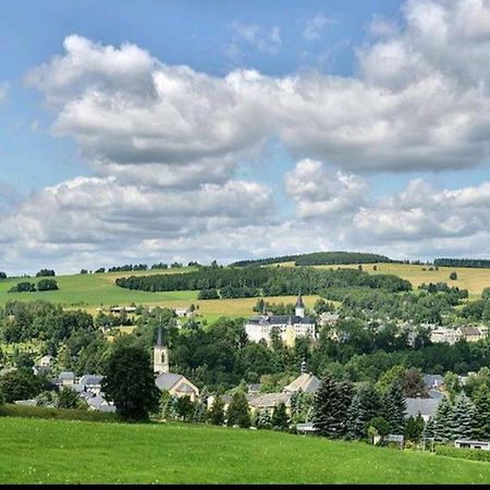 Ferienzimmer Im Schoenen Erzgebirge Lejlighed Neuhausen  Eksteriør billede
