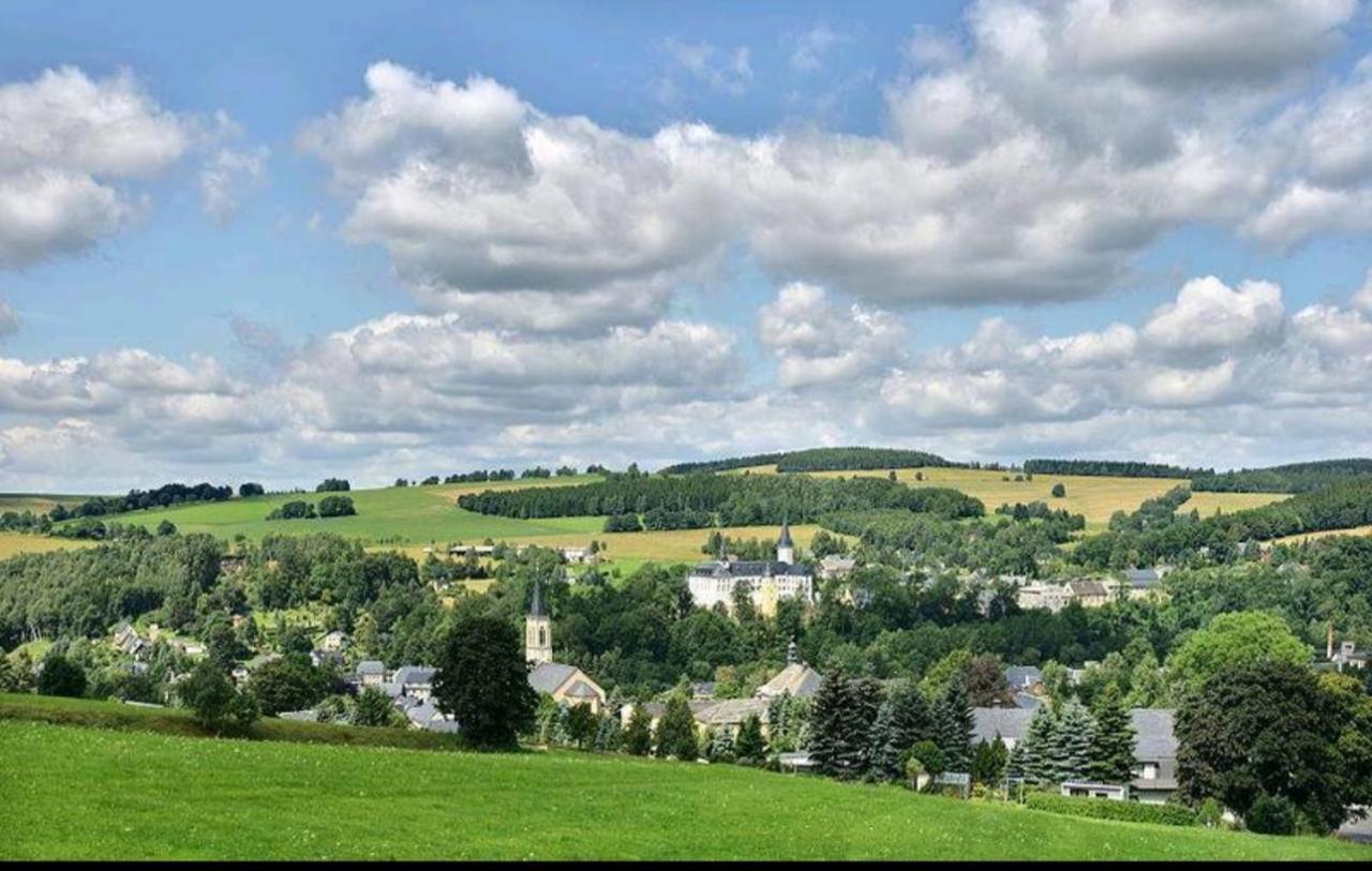 Ferienzimmer Im Schoenen Erzgebirge Lejlighed Neuhausen  Eksteriør billede